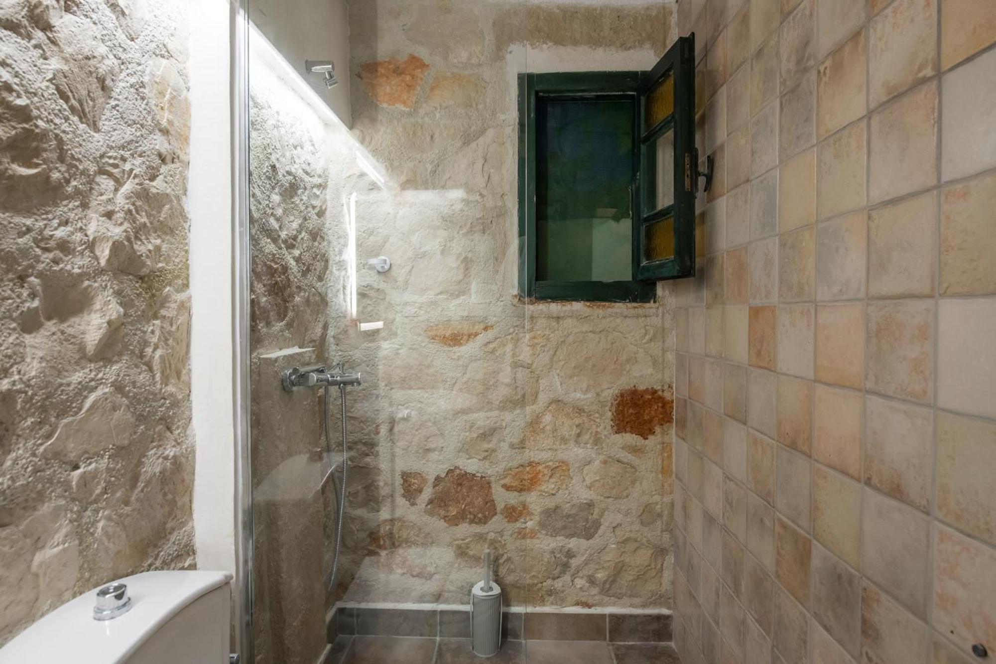Apartment Orama Stone - Authentic Hospitality In A Historical Location, By Zantewize Zakynthos