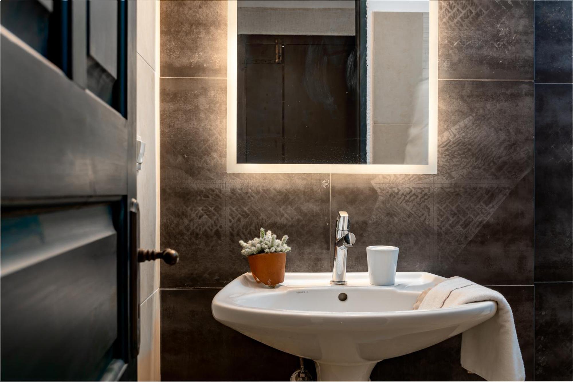 Orama Stone - Authentic Hospitality In A Historical Location, By Zantewize